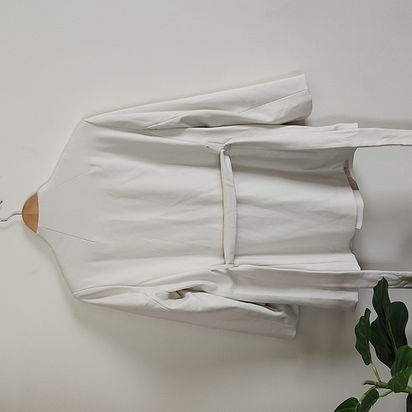 Banana Republic Factory Twill collarless blazer in transition cream, NWT - Picture 12 of 14